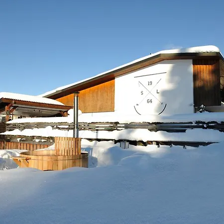 Saanewald Hotel 3*